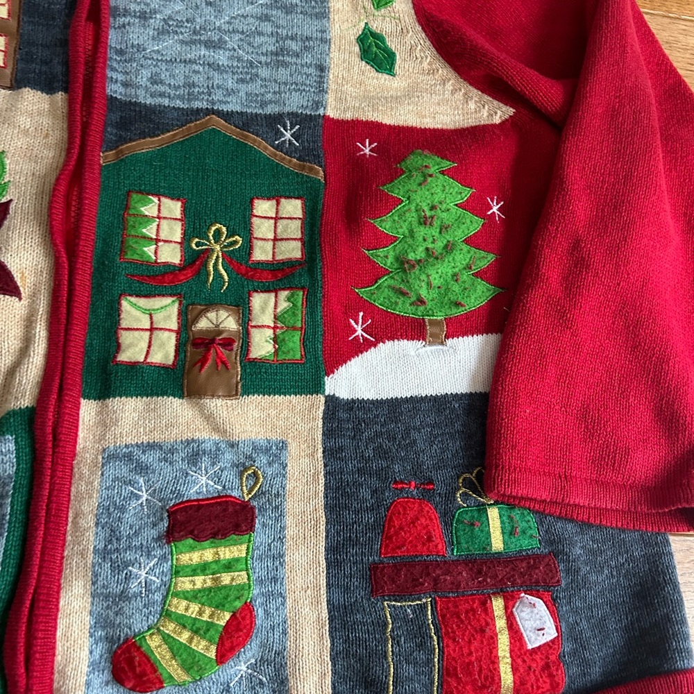 Vintage Christmas patchwork sweater - Picture 2 of 10